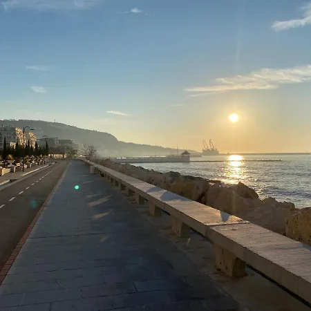 Supreme Danieli - By The Sea *